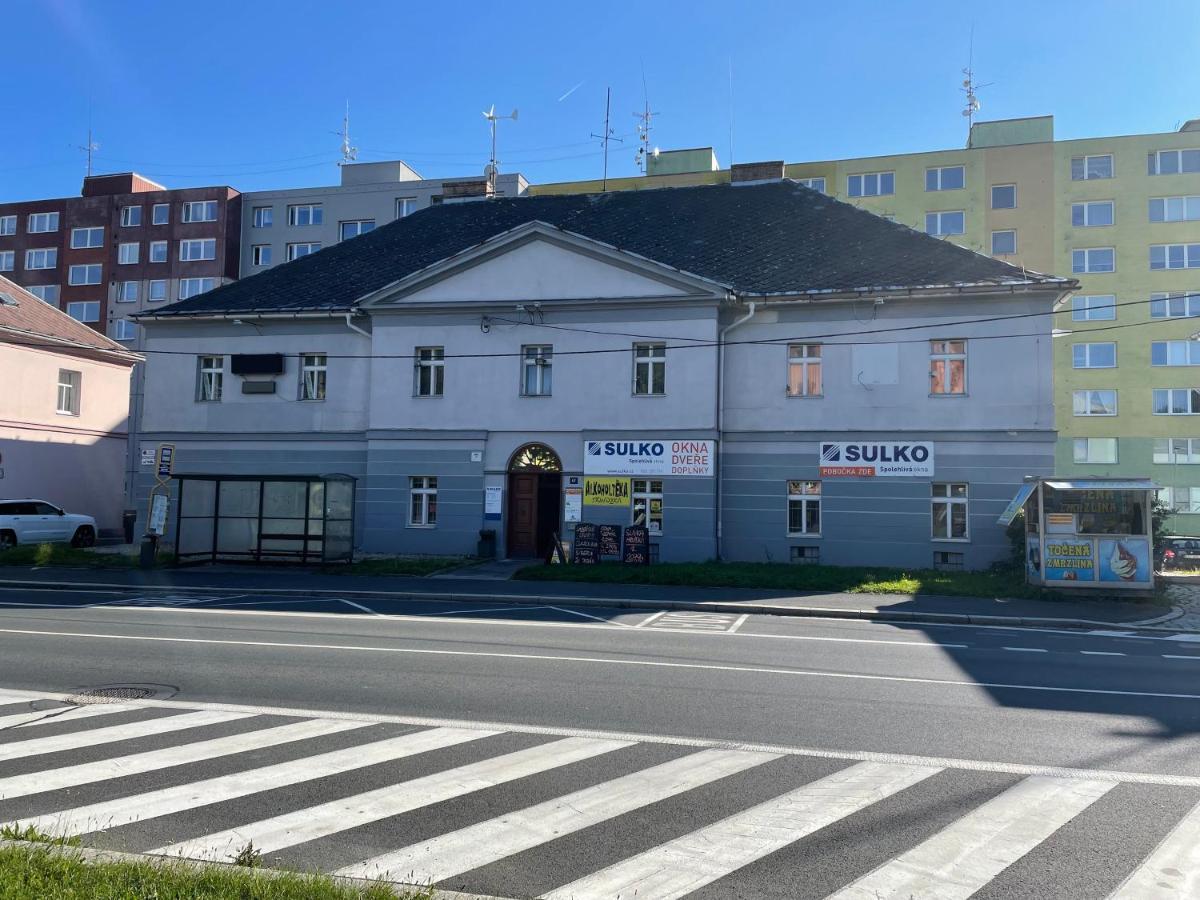 Apartman Alesta Bruntal Exterior photo